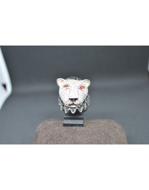 Anillo plata León