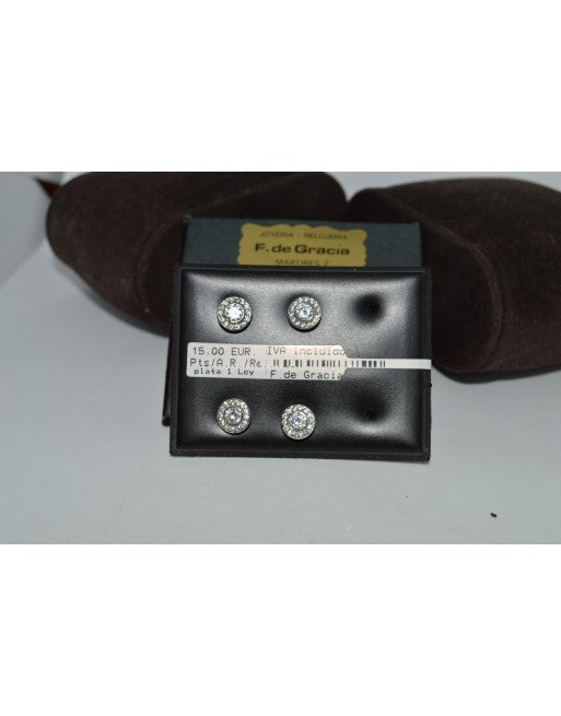 Pendientes circonitas